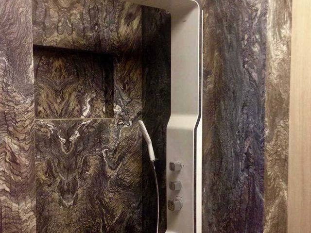 Душевая комната из итальянского мрамора